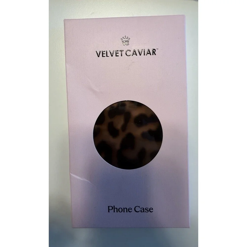 Velvet Caviar It Girl Leopard MagSafe Case iPhone 17 Pro - NEW